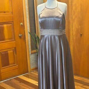 Jules & Cleo Evening Gown Size 18